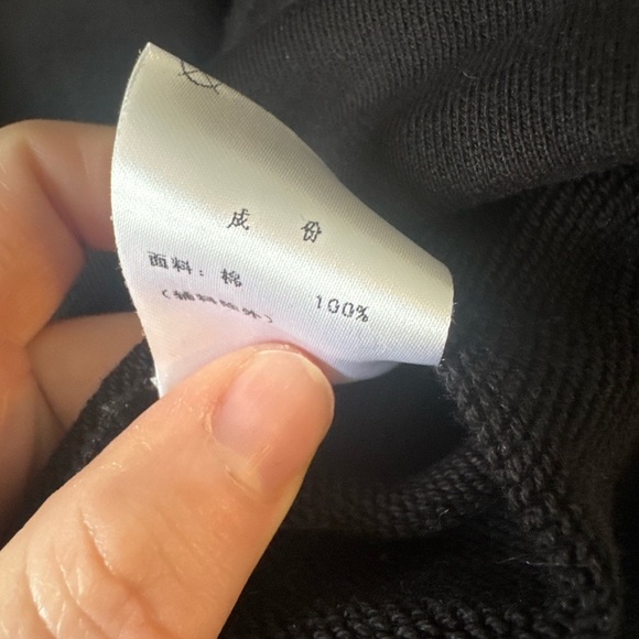 Jorya Black Crewneck Sweatshirt with Embroidered Patch - Picture 6 of 6